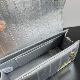 Picture of Jacquemus Handbags _SKUfw204239298fw